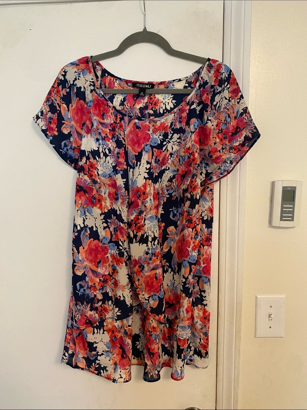 Roz & Ali Navy Floral Short Sleeve Tunic with Coral and Light Blue Blooms